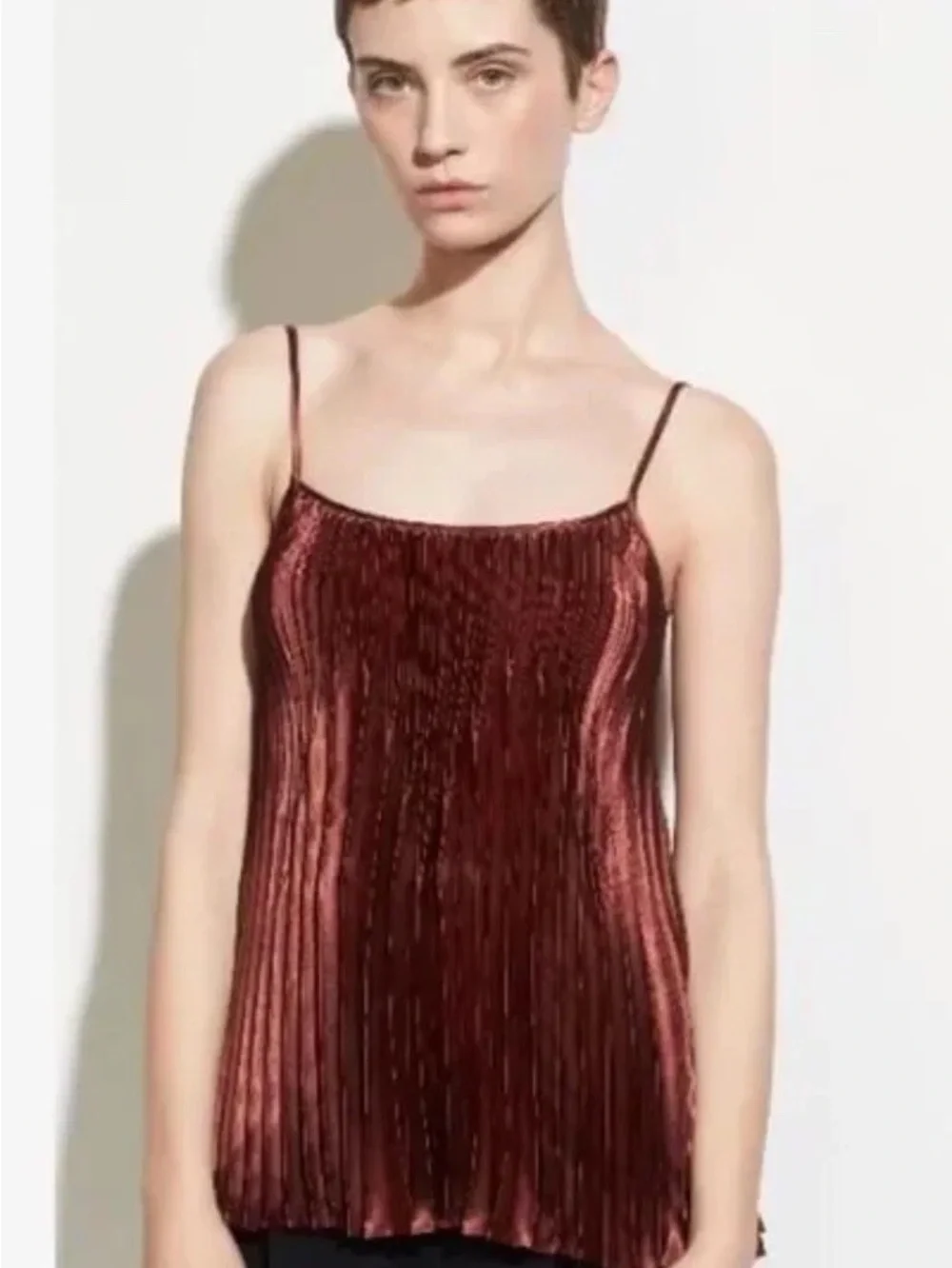 VINCE Chevron Pleated Satin Tank Top M NWT $265 Retail Sleeveless Luxury‎ Blouse